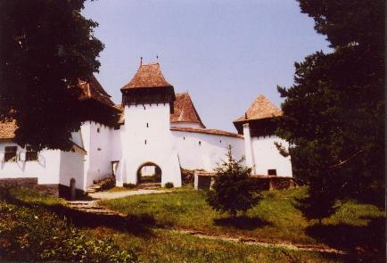 Biserica fortificata din Viscri-Deutschweisskirch